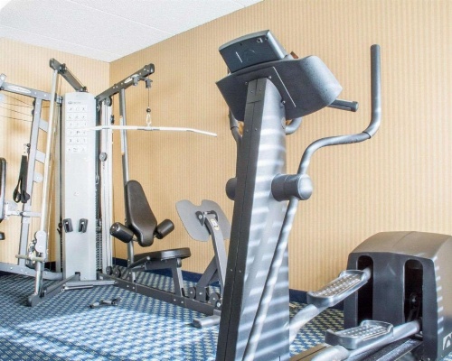 Comfort Inn & Suites Rochester Niagara Falls image 18